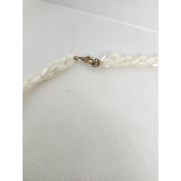 Vintage Mother of Pearl Coral Goldtone Beaded 3 Strand Twisted 22" Necklace - Picture 5 of 7